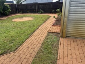 Driveway Cleaning Bucasia brick pressure cleaning