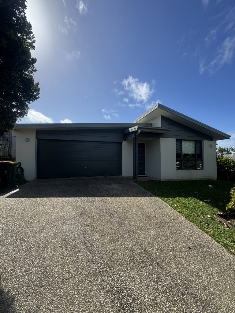 Rural View house washing completed by We Wash Houses Mackay