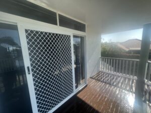 House wash Rural View