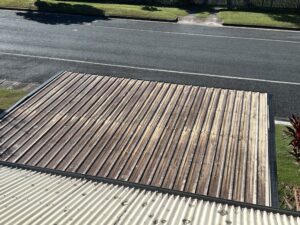 Colorbond roof before roof cleaning North Mackay