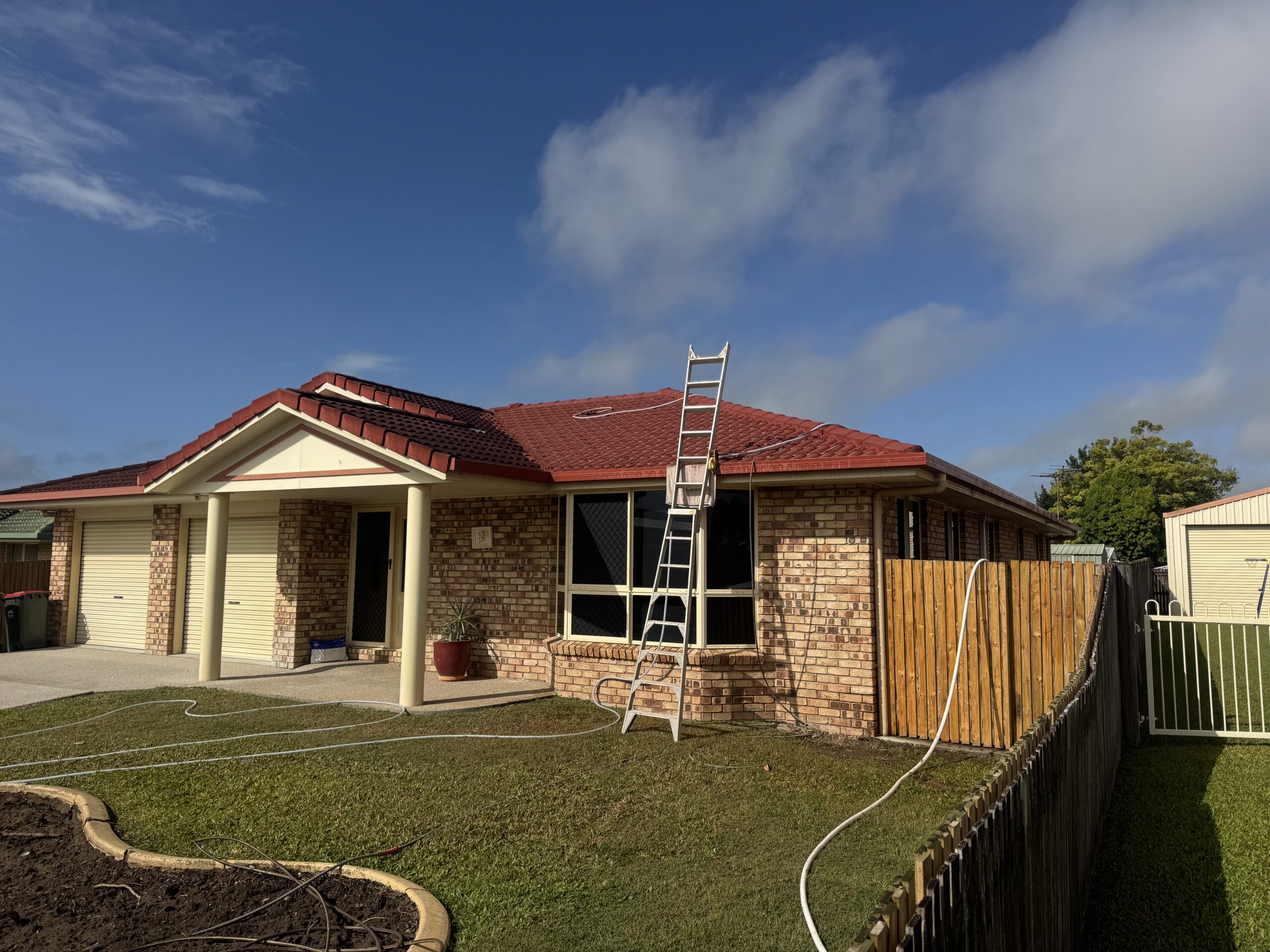 Professional tile roof cleaning project in Mount Pleasant Mackay