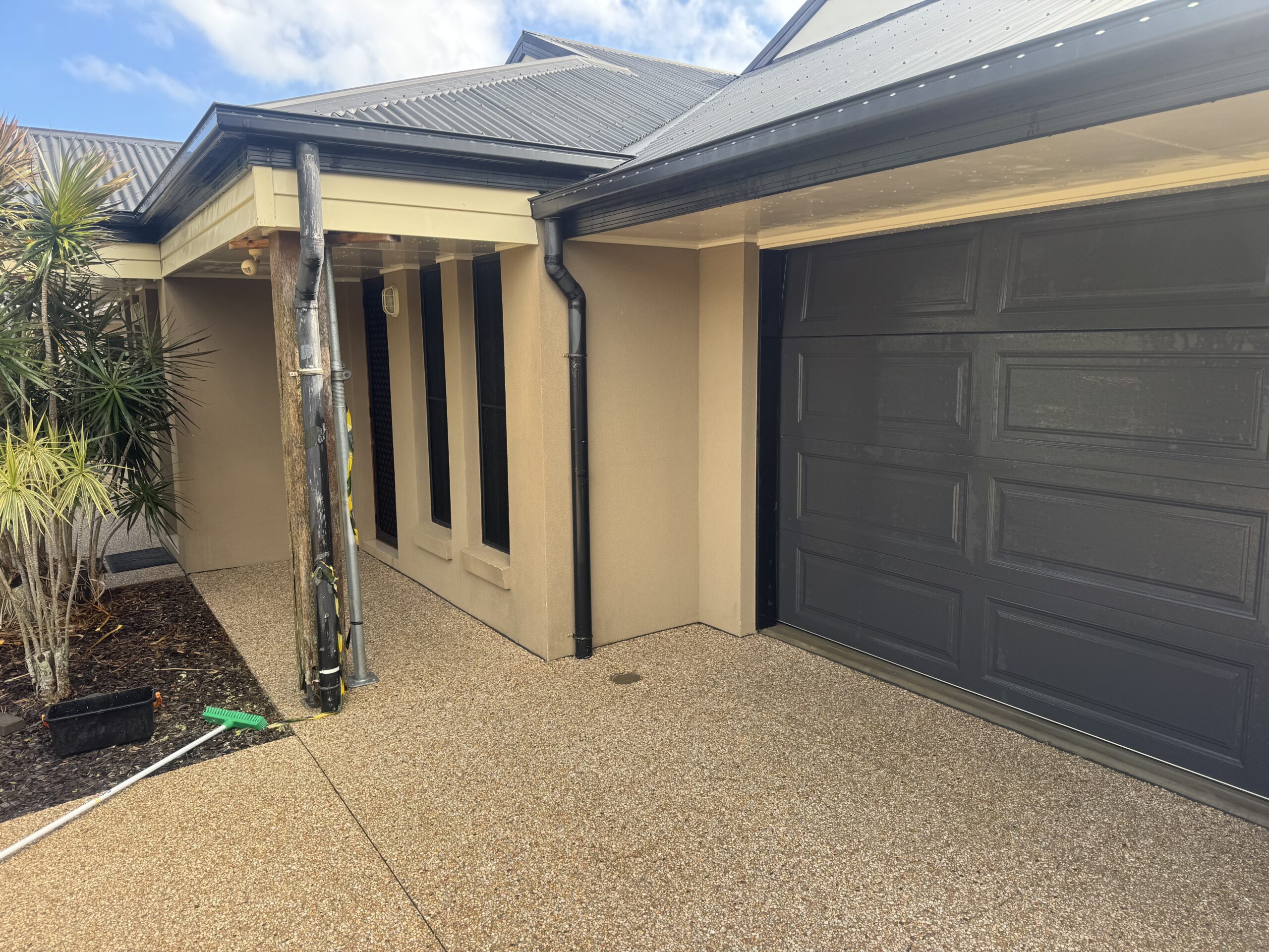 House Wash in Rural View after cleaning