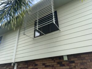 Clean blinds