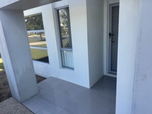 Bucasia Exterior House Cleaning