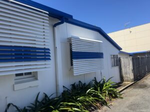 Clean building