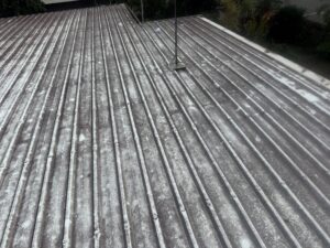 Roof Cleaning East Mackay before pressure cleaning