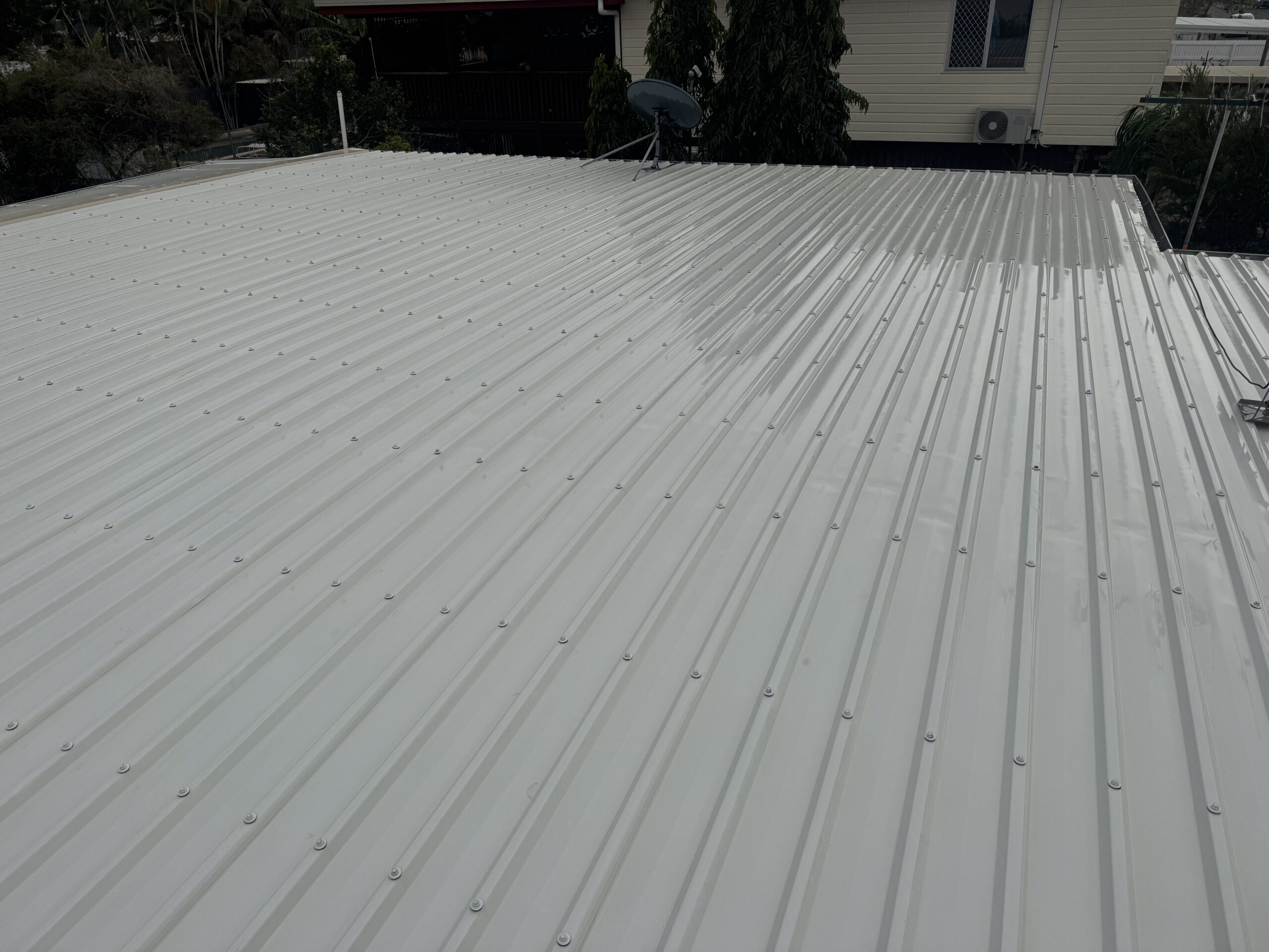 Roof Cleaning East Mackay